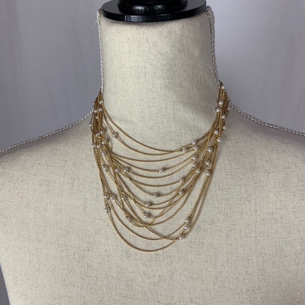 🏆 Pearl layered necklace